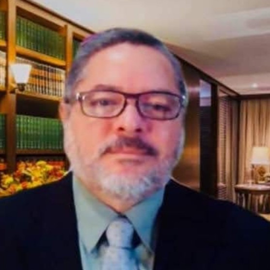 Dr. Rogério Vasconcellos