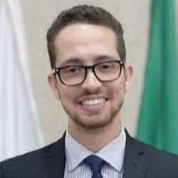 Dr. Jean Resende