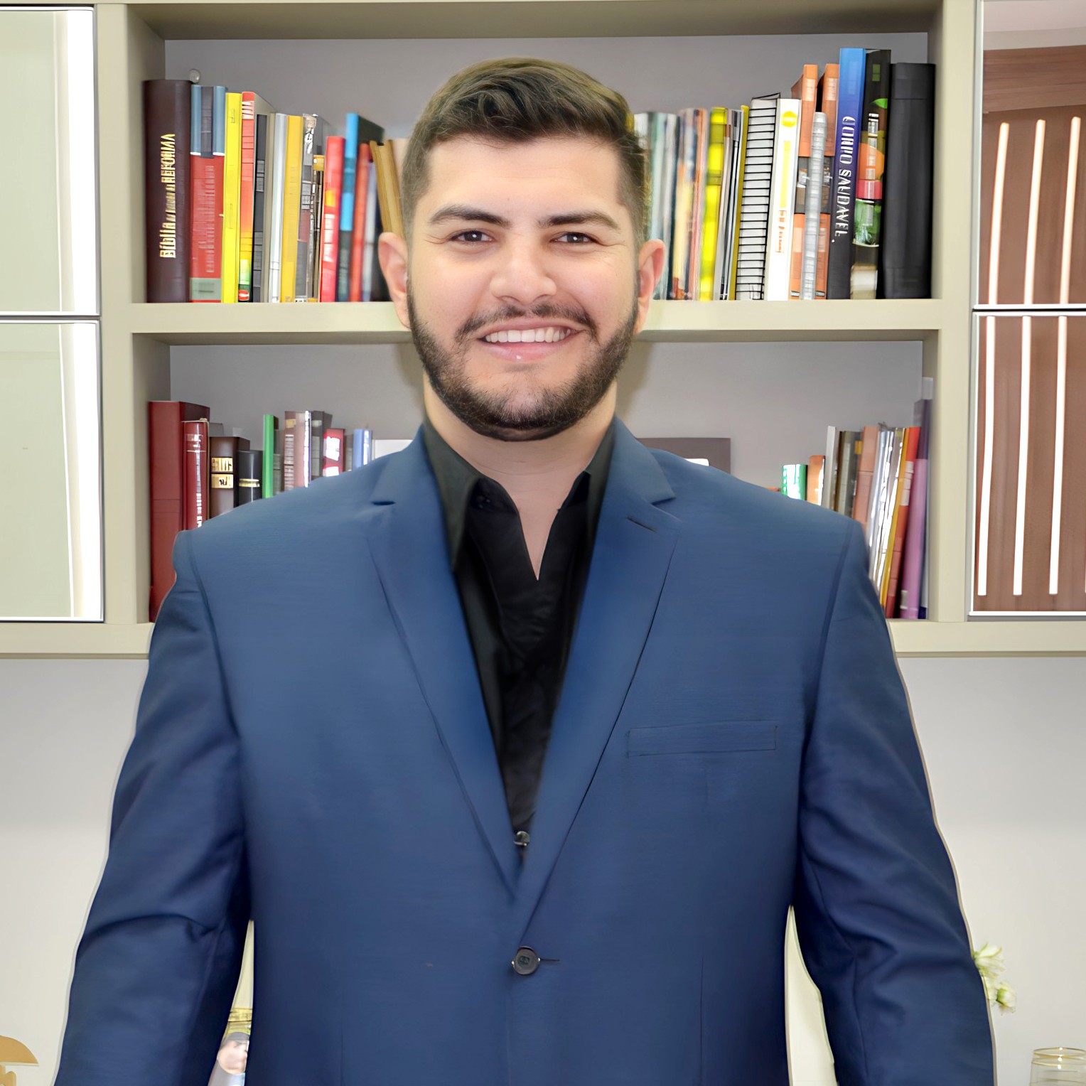 Gabriel Albergoni - Estagiário