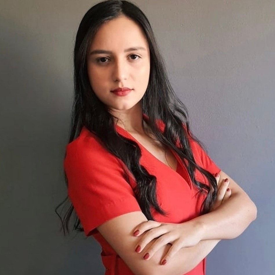 Isabelle Cristine Carneiro
